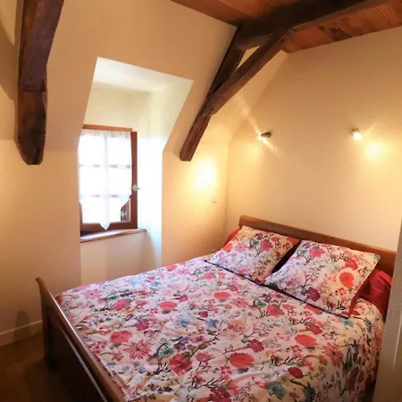 Maison De Caractere Renovee, 4 Pers, Au Coeur Du Carladez Avec Jardin Privatif Et Activites Touristiques A Proximite - Fr-1-742-225 Holiday home